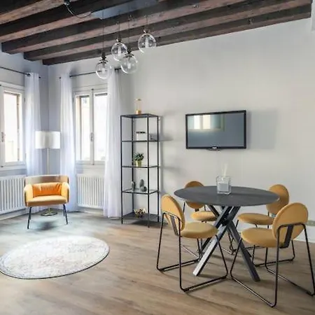 Casa De' Ferrari 1 By Welc Apartment *