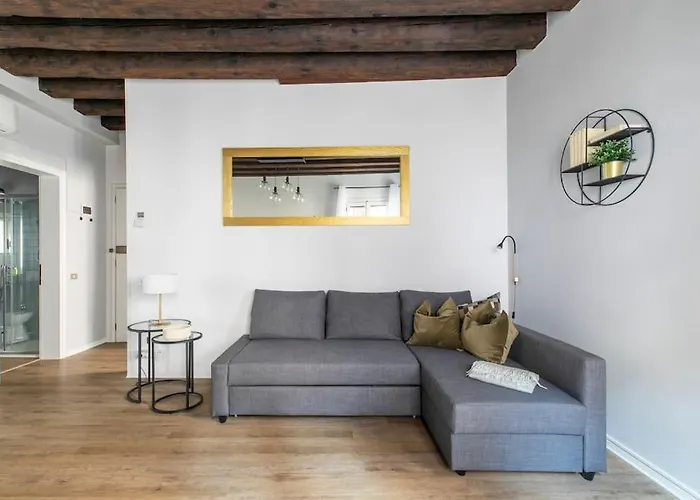 Casa De' Ferrari 1 By Welc